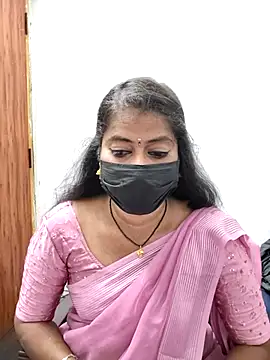 Snapshot of tamil_Sigappu_Roja chatting on 08/03/26, 12:42 tamil Sigappu Roja online show from 08/03/26, 12:42