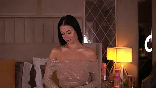 FrancescaDante online show from 12/05/25, 06:22