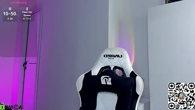 Snapshot of Margo-pvt chatting on 02/17/26, 12:07 Margo-pvt online show from 02/17/26, 12:07