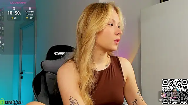 Snapshot of Margo-pvt chatting on 03/08/26, 11:52 Margo-pvt online show from 03/08/26, 11:52