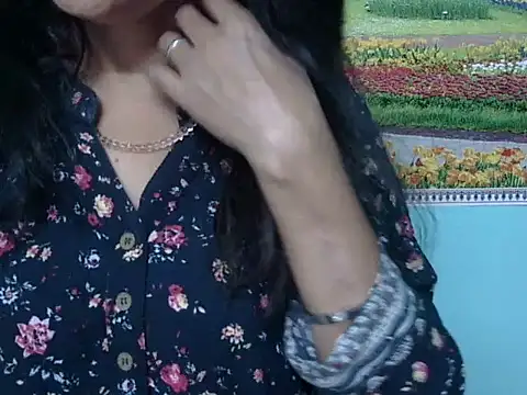 Lovely bhabhi143 online show from 05/04/26, 06:09