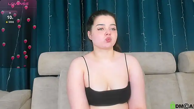 Lola Popp online show from 11/22/25, 03:55