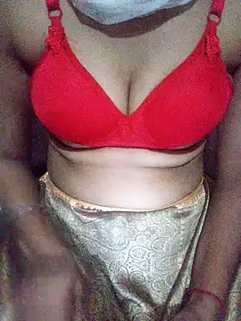 LAKSHMI B online show from 09/18/25, 03:58