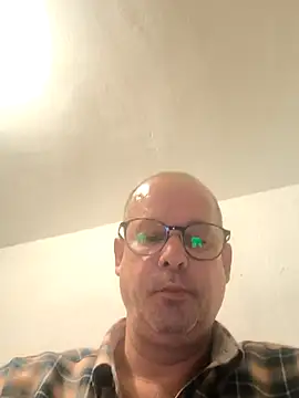 Snapshot of MesaJordiimesa chatting on 10/18/25, 08:20 MesaJordiimesa online show from 10/18/25, 08:20