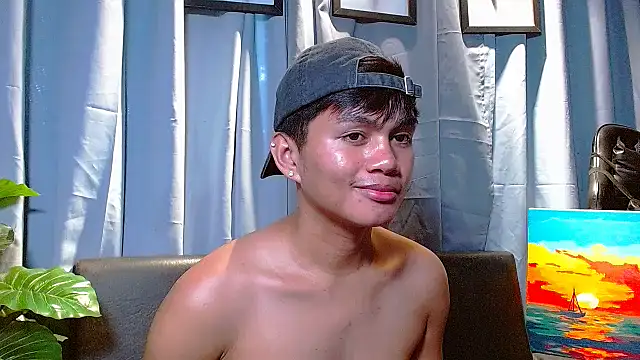 Snapshot of Alexx_143 chatting on 01/12/26, 03:23 Alexx 143 online show from 01/12/26, 03:23