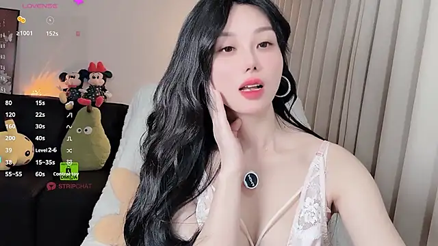 Xiatian520  online show from 02/01/26, 05:22