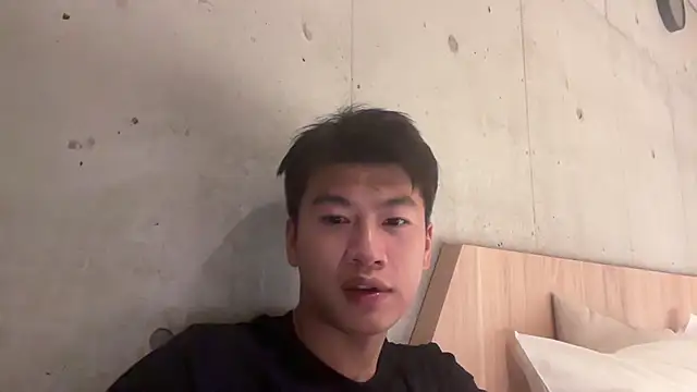 Snapshot of heywilliam chatting on 09/16/25, 03:13 heywilliam online show from 09/16/25, 03:13