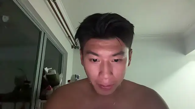 Snapshot of heywilliam chatting on 10/11/25, 03:10 heywilliam online show from 10/11/25, 03:10