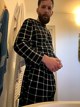 Michel huge online show from 12/15/25, 06:28