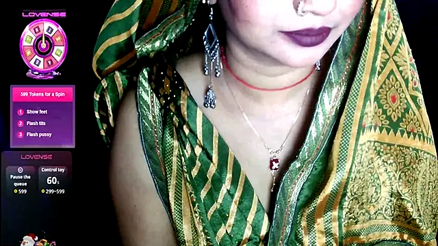 Snapshot of QUEEN_SAKHI- chatting on 07/11/26, 04:53 QUEEN SAKHI- online show from 07/11/26, 04:53