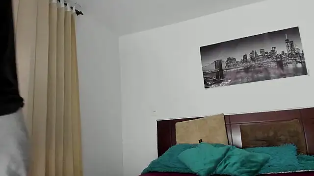 Snapshot of AntonyDAngelo25 chatting on 01/15/26, 03:00 AntonyDAngelo25 online show from 01/15/26, 03:00