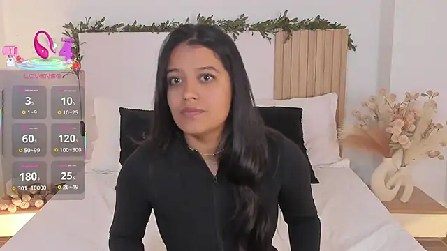 Camila Bustamante online show from 01/10/26, 03:36