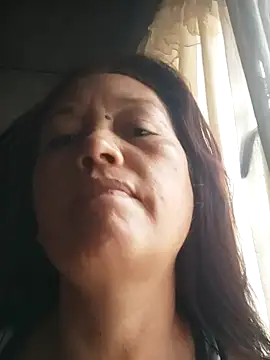 Snapshot of marinita13 chatting on 10/14/25, 11:55 marinita13 online show from 10/14/25, 11:55