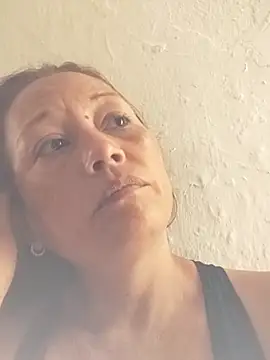 marinita13 online show from 01/06/26, 03:05