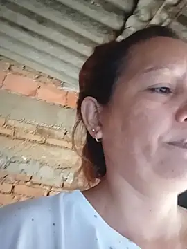 Snapshot of marinita13 chatting on 05/31/26, 04:14 marinita13 online show from 05/31/26, 04:14