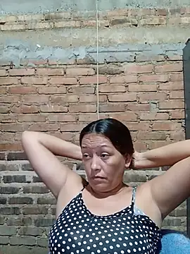 Snapshot of marinita13 chatting on 06/13/26, 12:52 marinita13 online show from 06/13/26, 12:52