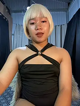 Snapshot of slut_clio chatting on 04/23/26, 03:58 slut clio online show from 04/23/26, 03:58