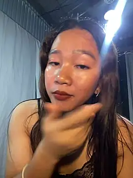 Snapshot of slut_clio chatting on 05/23/26, 01:15 slut clio online show from 05/23/26, 01:15