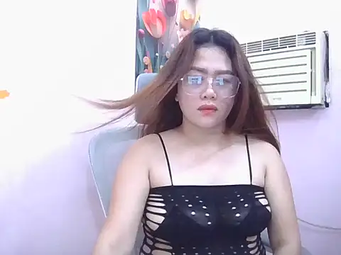 Snapshot of WildPussy4uxx chatting on 11/05/25, 02:28 WildPussy4uxx online show from 11/05/25, 02:28