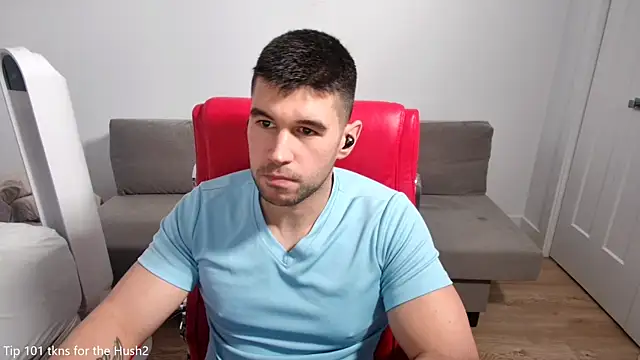 Snapshot of Sand0w chatting on 10/30/25, 07:47 Sand0w online show from 10/30/25, 07:47