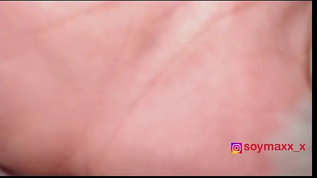 Snapshot of Max_Rain chatting on 02/02/26, 06:50 Max Rain online show from 02/02/26, 06:50