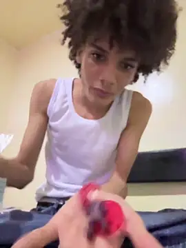 Snapshot of Max_Rain chatting on 02/12/26, 12:55 Max Rain online show from 02/12/26, 12:55