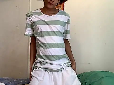 Max Rain online show from 07/07/26, 06:45