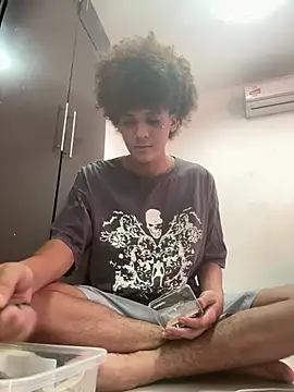 Max Rain online show from 07/13/26, 09:28