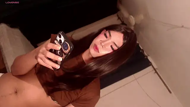 Snapshot of Sasha_blade chatting on 02/19/26, 11:01 Sasha blade online show from 02/19/26, 11:01