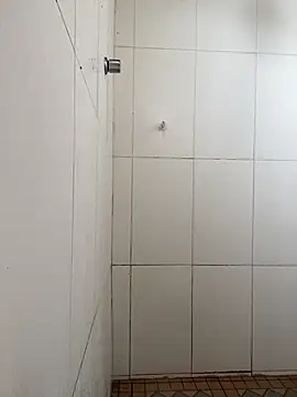 Snapshot of Chloe_Leaozinho chatting on 10/20/25, 01:55 Chloe Leaozinho online show from 10/20/25, 01:55