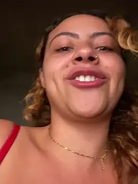 Snapshot of Chloe_Leaozinho chatting on 07/11/26, 12:57 Chloe Leaozinho online show from 07/11/26, 12:57