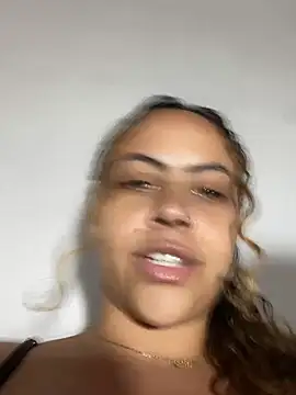Snapshot of Chloe_Leaozinho chatting on 07/29/26, 10:52 Chloe Leaozinho online show from 07/29/26, 10:52
