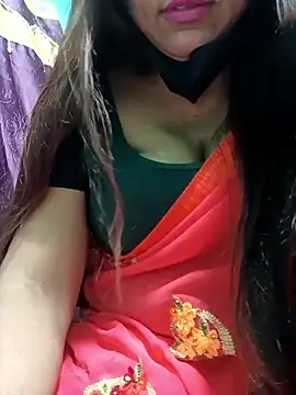 Snapshot of Bhanu-Sharma chatting on 09/28/25, 04:07 Bhanu-Sharma online show from 09/28/25, 04:07