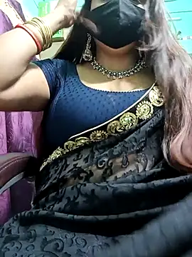 Snapshot of Bhanu-Sharma chatting on 10/11/25, 05:50 Bhanu-Sharma online show from 10/11/25, 05:50