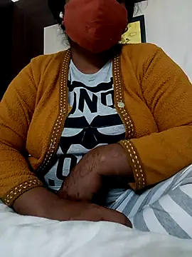 Jessi 25 online show from 01/10/26, 08:10