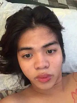 Snapshot of xAsianHotCum69x chatting on 12/19/25, 05:36 xAsianHotCum69x online show from 12/19/25, 05:36