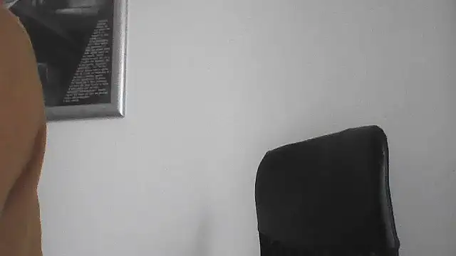 Snapshot of FROCETTO93 chatting on 02/13/26, 07:26 FROCETTO93 online show from 02/13/26, 07:26