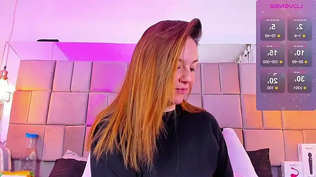 antoneella jones online show from 09/11/25, 01:22