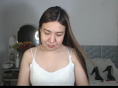 stellahugeX online show from 11/11/25, 08:53