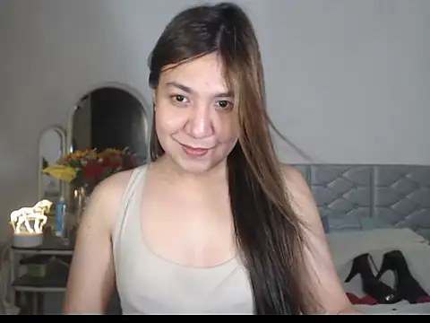 stellahugeX online show from 11/30/25, 09:19