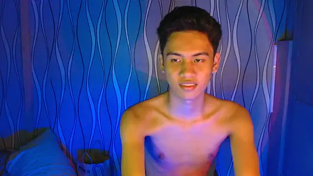 Demure Asian143 online show from 09/15/25, 09:53