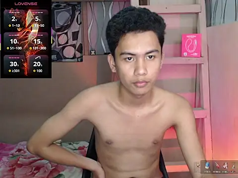 Demure Asian143 online show from 11/07/25, 10:26