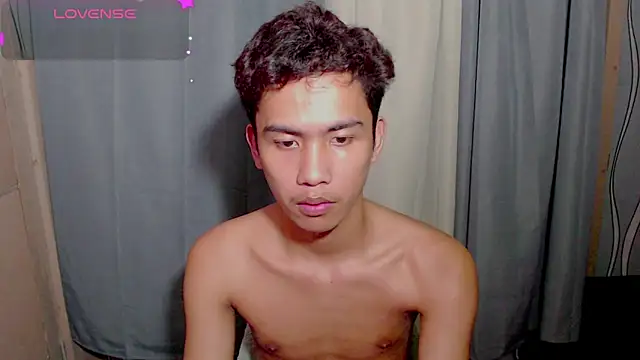 Snapshot of Demure_Asian143 chatting on 03/05/26, 05:09 Demure Asian143 online show from 03/05/26, 05:09