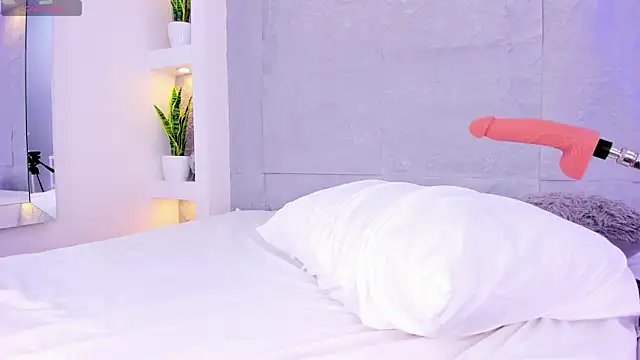 LovelyEyesx online show from 04/27/26, 04:05