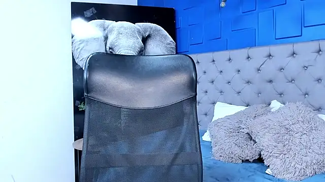 andres-clark92 online show from 10/03/25, 05:43