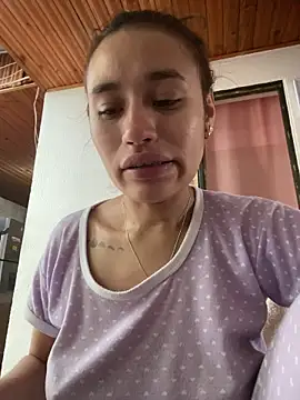 juliana-mancini online show from 11/20/25, 05:01