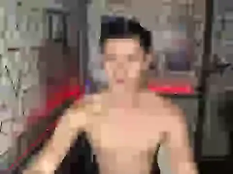 Snapshot of darryl_hugecok chatting on 10/24/25, 01:29 darryl hugecok online show from 10/24/25, 01:29