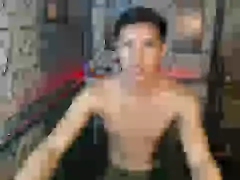 Snapshot of darryl_hugecok chatting on 10/26/25, 01:44 darryl hugecok online show from 10/26/25, 01:44