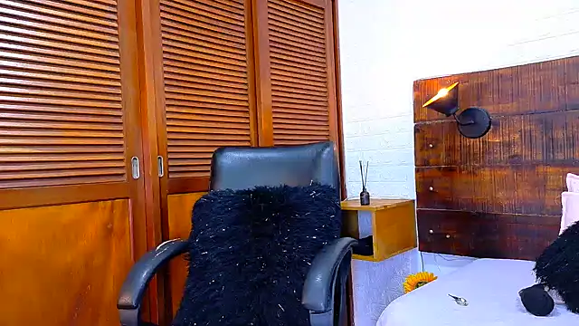 ALANNFERRER online show from 10/23/25, 09:52