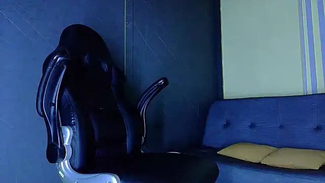 ALANNFERRER online show from 04/30/26, 10:10